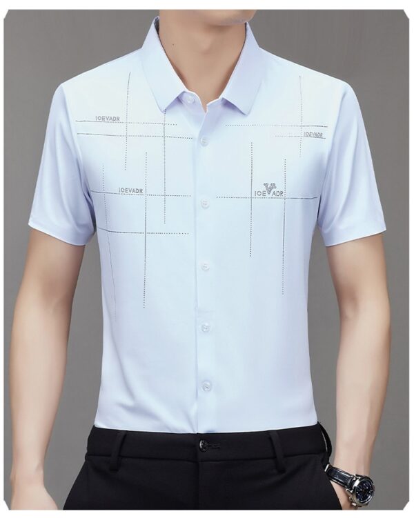 ⁦Summer New Men's Short-sleeved Shirt Seamless Business Shirt⁩ - الصورة ⁦3⁩