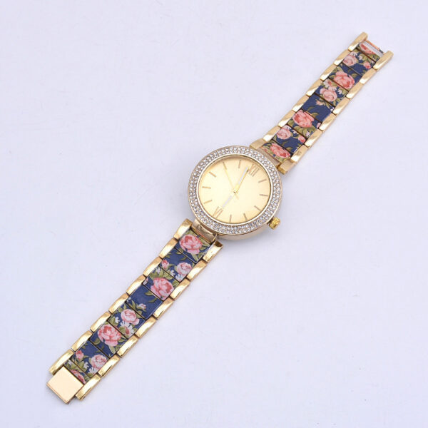 ⁦Fashion Printing Steel Watch Women⁩ - الصورة ⁦4⁩
